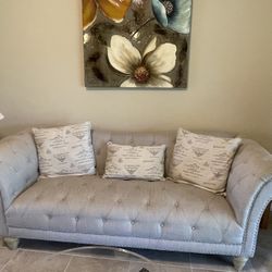 French Couch 