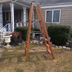 Ladder Wooden Six Foot Heavy Duty With Platform