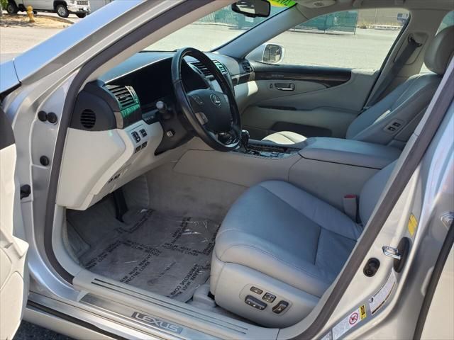 2010 Lexus LS 460