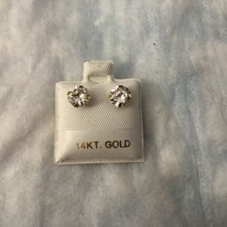 1.00 Carats Diamond CZs Real 14kt Yellow Gold Stud Earrinds New