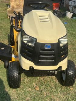 Cub, cadet, riding lawnmower
