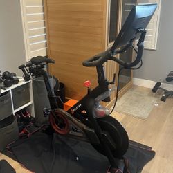 Peloton Bike