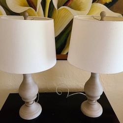 Pair of Table Lamp w/Shade