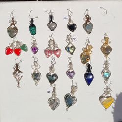 NATURAL STONE HEART PENDANTS 