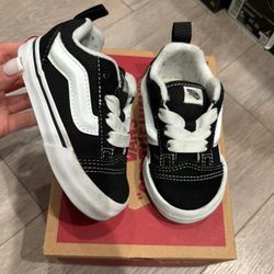 Black Vans. Size 5.5c 