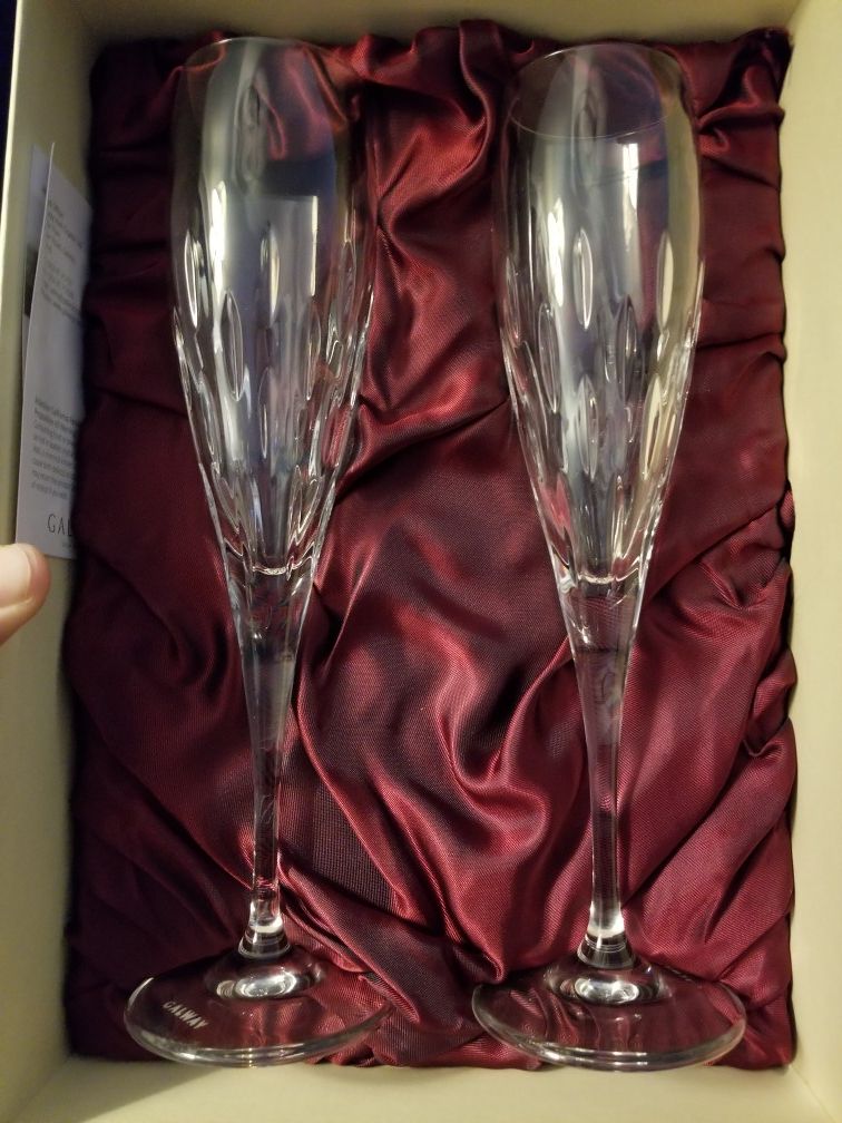 Galway Irish Crystal champagne flutes