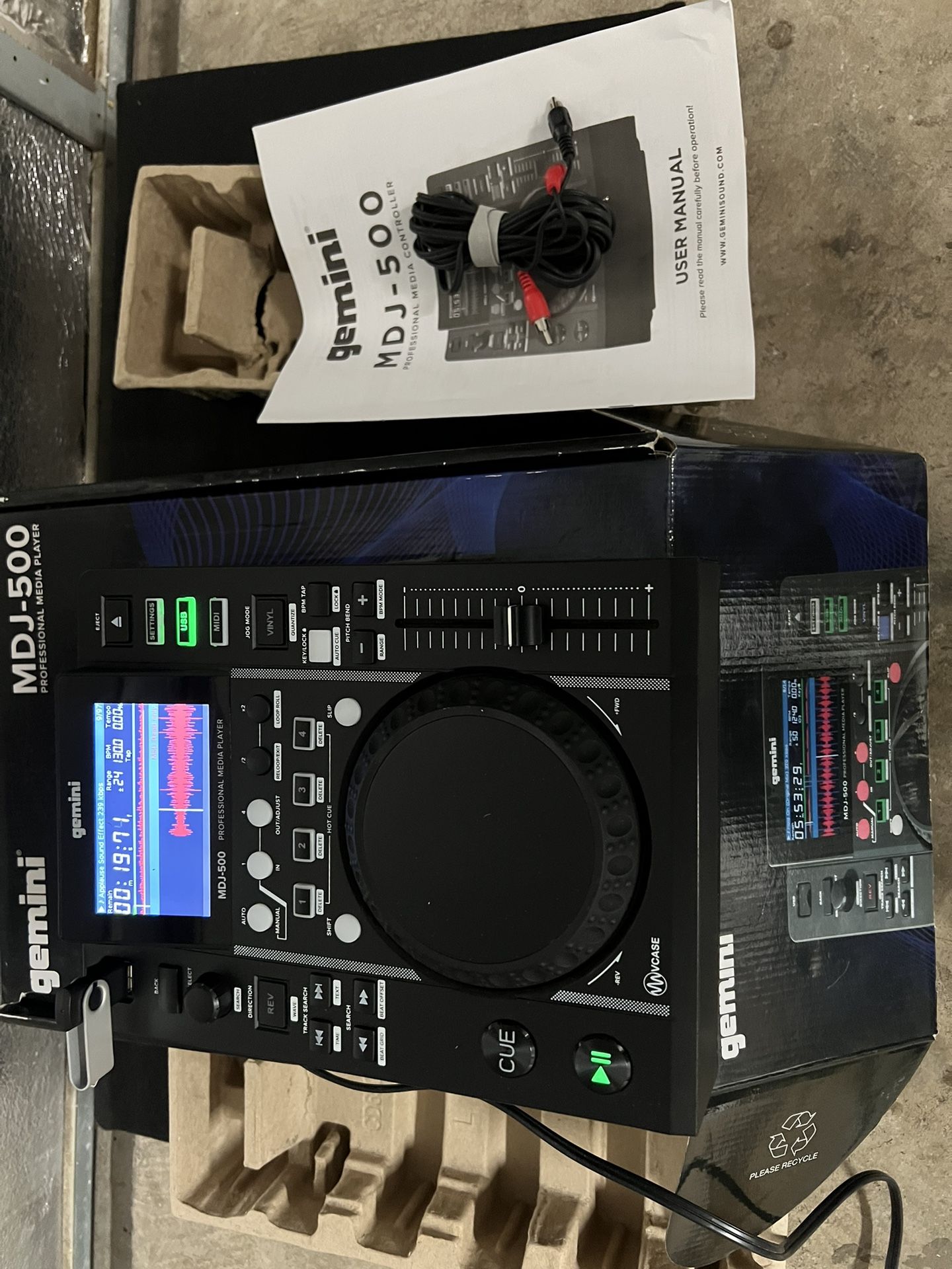 Gemini MDJ-500 Media Player