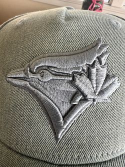 Toronto Blue Jays Canada Day Tuxedo Hat - Collectable