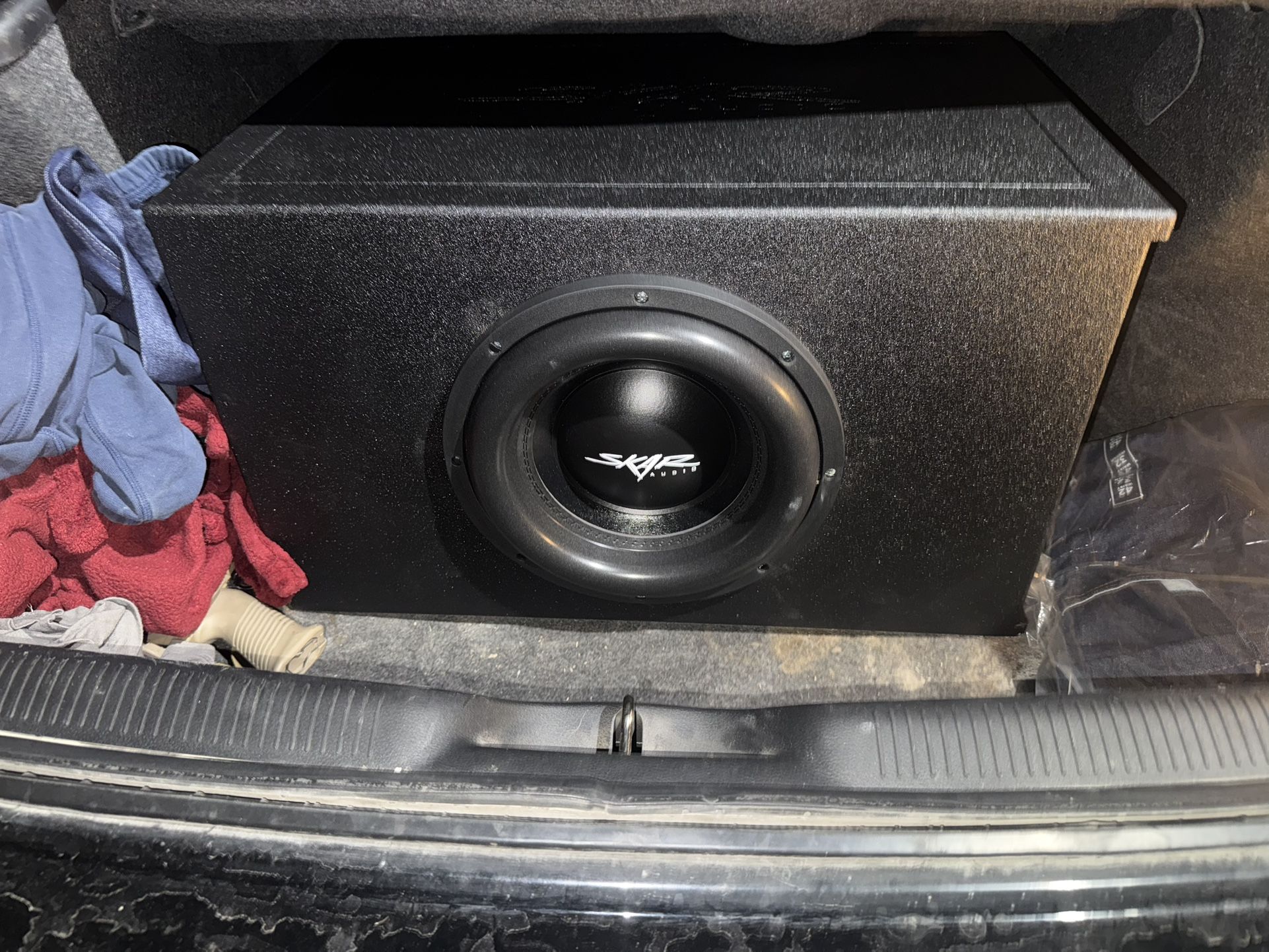 12 Inch Sub With Ported Enclosure And Skar Skv2 1500W Rms Amplifier