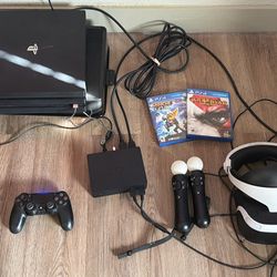 PS4 pro with complete VR set and 2 games