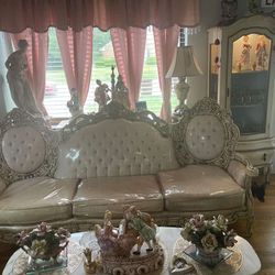 Old Fashion Furniture 