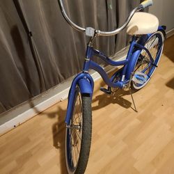 2 Huffy Cranbrook 24" Cruiser Bikes Blue