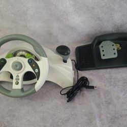 Xbox Mad Catz MC2 Racing Steering Wheel and Pedals for Xbox 360