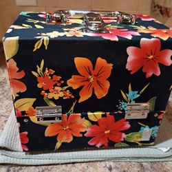 Caboodles Train Case-NEW