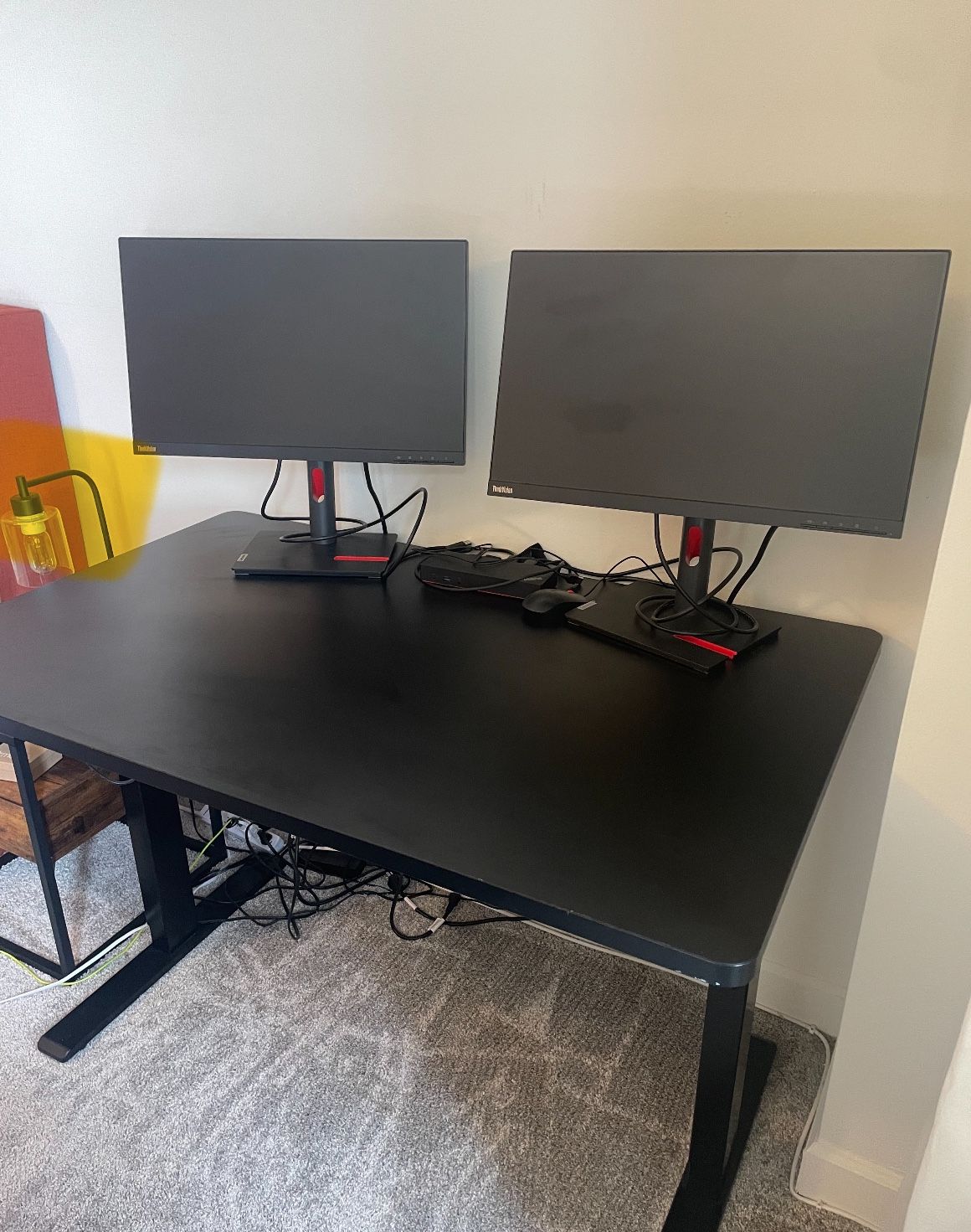 FlexiSpot Adjustable Standing Desk