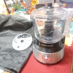 Hamilton Beach Food Processor 10 Cup $25