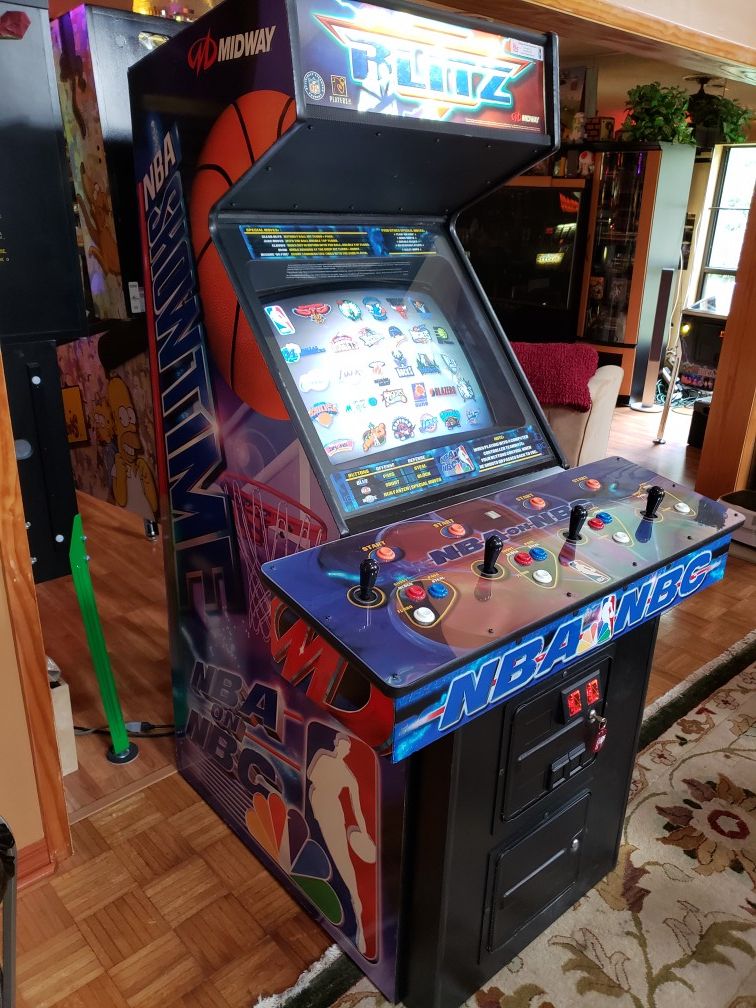 2in1 Arcade, NFL Blitz 2000 Gold Edition and NBA on NBC Showtime for