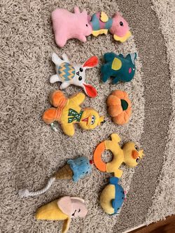 10 Squeaky Dog Toys For Small/Medium Dogs