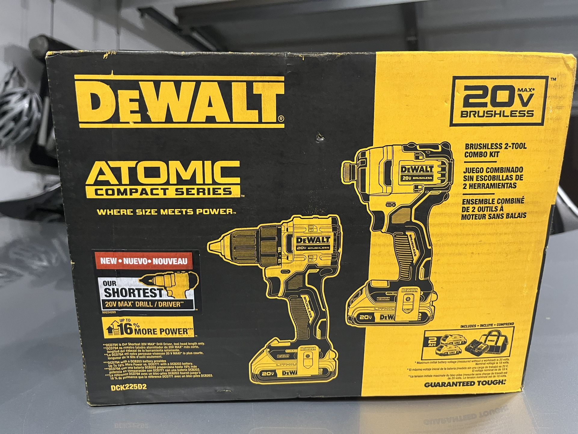 Dewalt Drill Set - Atomic Compact - NEW IN BOX