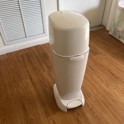Baby Diaper Dispenser 