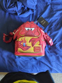 Mulan Lounge fly Backpack