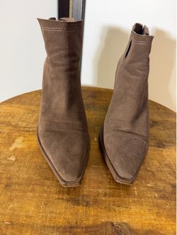 Vince Camuto Welland Booties size 8