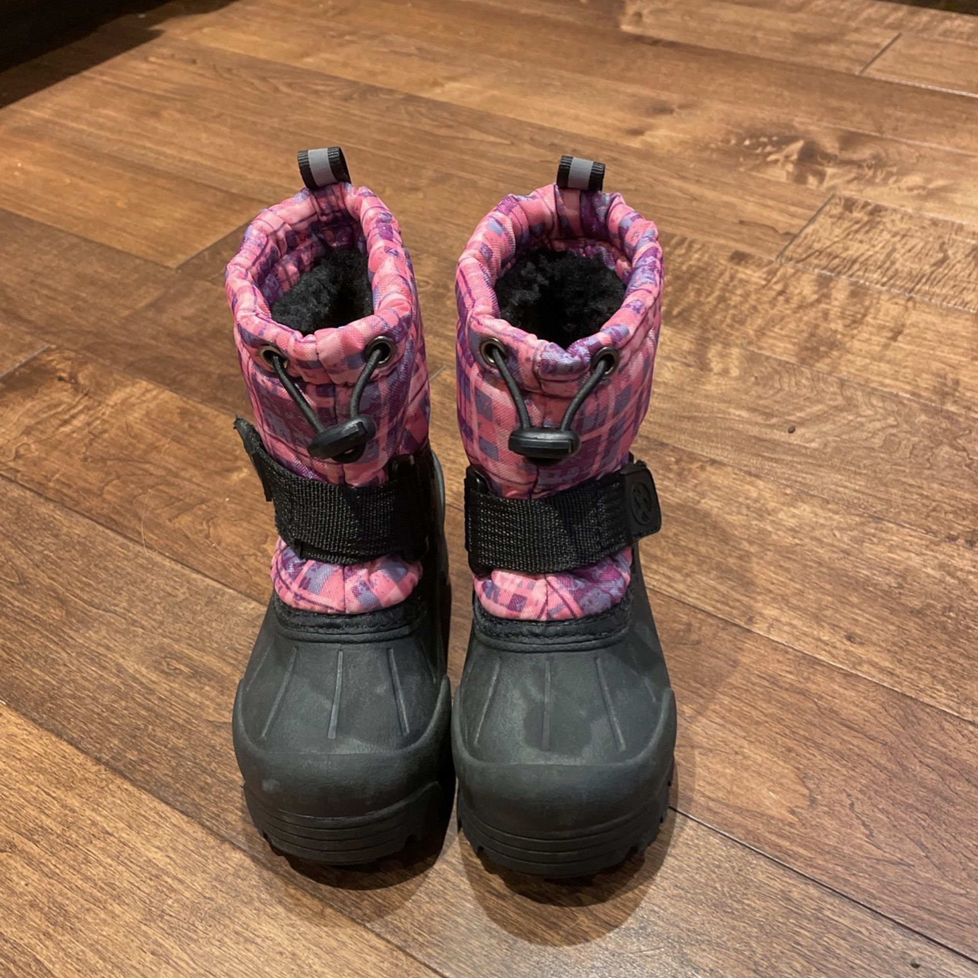 Kids Snow Boots - Size 7
