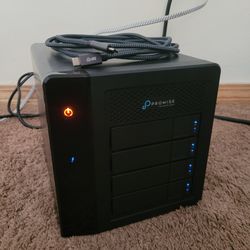 Promise Pegasus 3 R4 NAS Server