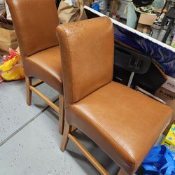 Free Bar Stools