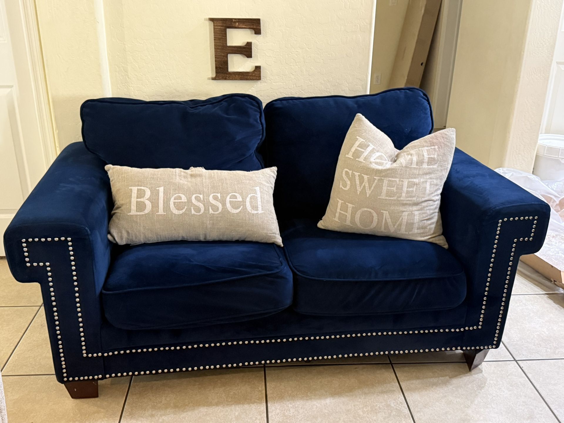 Living Room Set // Set De Sala