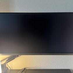 34 Inch Monitor, Desk, Single Monitor Mount