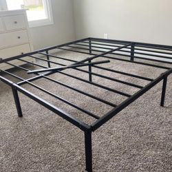 King Platform Bedframe