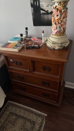 Selling nightstand