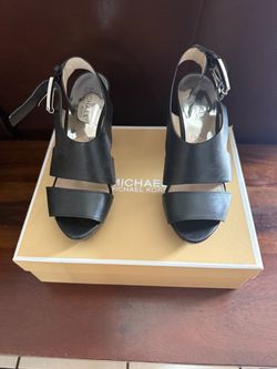 Women’s Black Heels