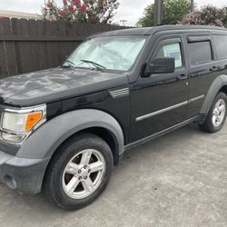 $2500/2012 Dodge Nitro/not Running /needs Work/price Is Firm