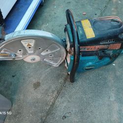 Makita Saw (For Parts)