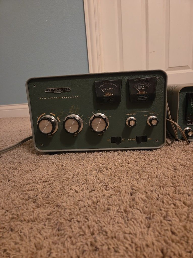 Heathkit SB-200 HF Linear Amplifier – Vintage Ham Radio – As-Is