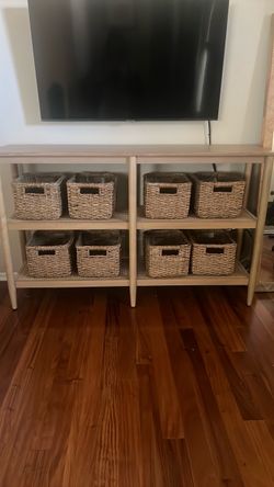 Shelving console