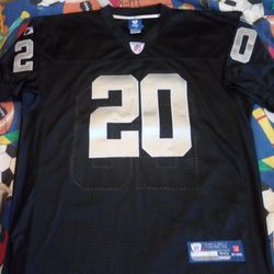 RAIDERS JERSEY SIZE LARGE ADULT STITCHED