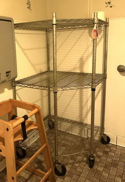 rolling wire shelf