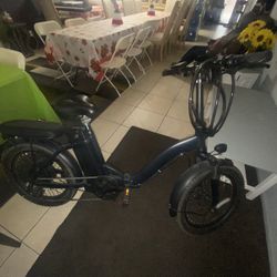 Folding Fat Tire Electric Bike (Negotiable)