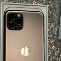 iPhone 11 PRO UNLOCKED 