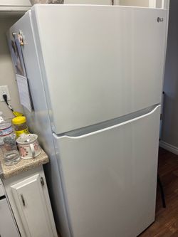 Moving sale! Refrigerator