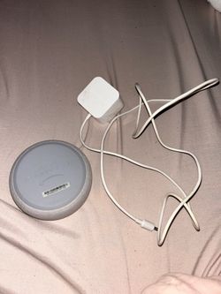 white amazon alexa