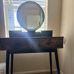 Light Up Vanity