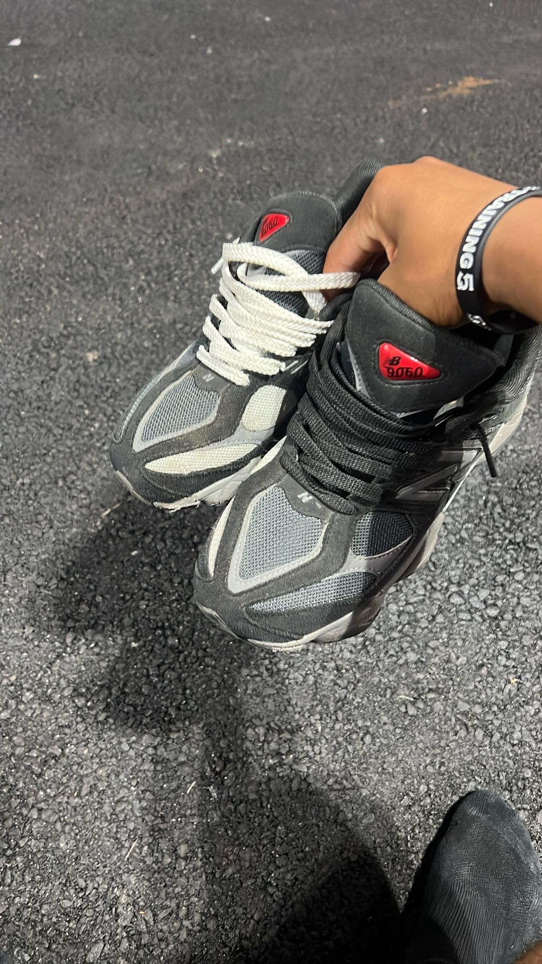 New Balance 9060