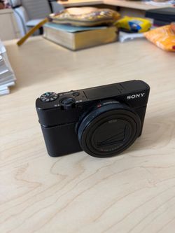 SONY Cyber Shot RX100VII (RX100M7)
