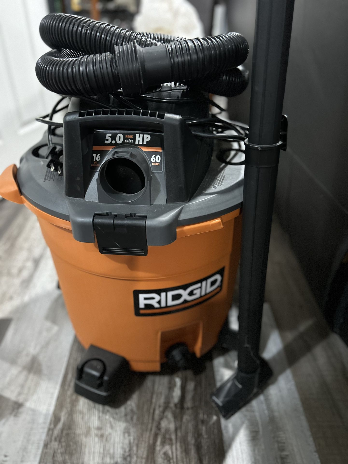 RIGID Wet/Dry Shop Vacuum XL