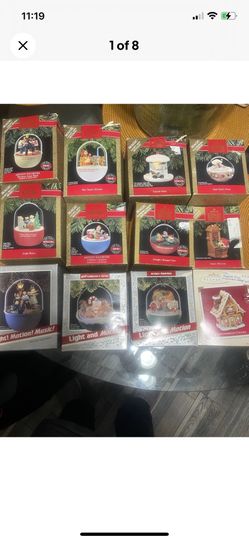 A Lot Of 17 Hallmark Keepsake Ornaments 