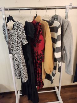 Women's XS/S Clothing Dress Lot